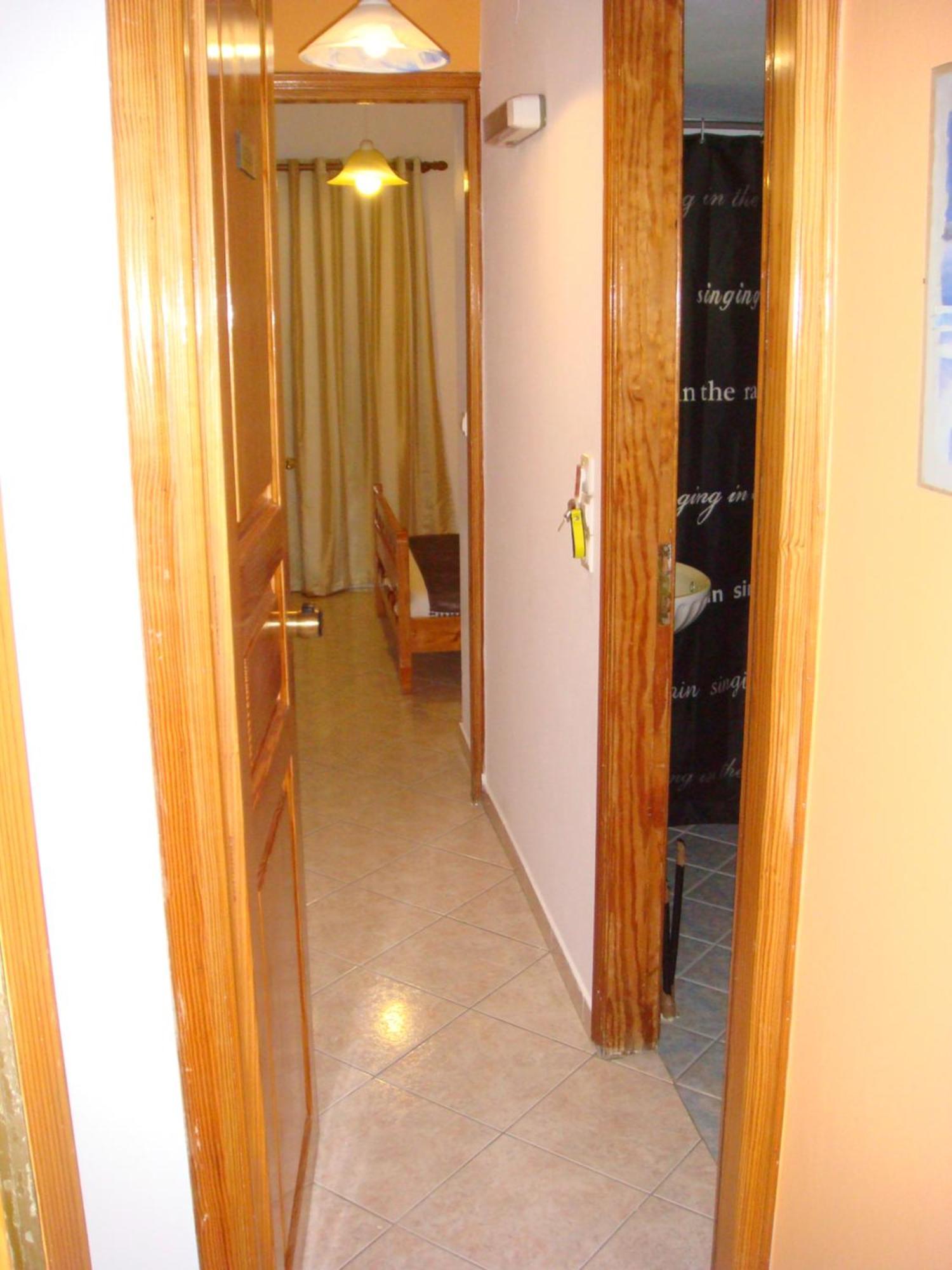 Boussetil Rooms Capanmat Tinos Bagian luar foto